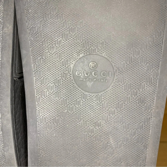 Gucci Logo Rubber Slides - Size 6 - Picture 7 of 10